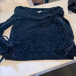 Elegant Blue Velvet Women's Sweater